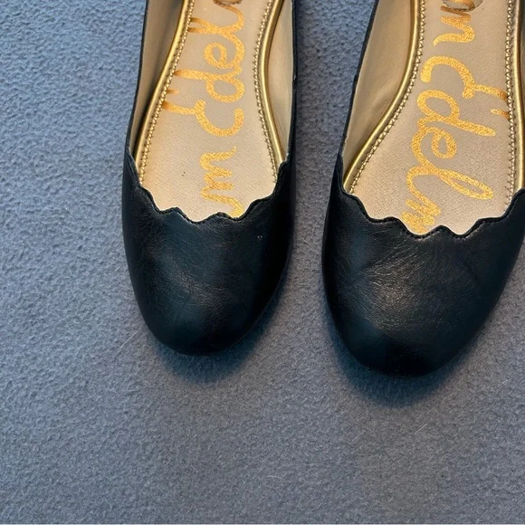 Sam Edelman Finnegan Black Leather Loafers with Scalloped Design Size 10M - Picture 6 of 13